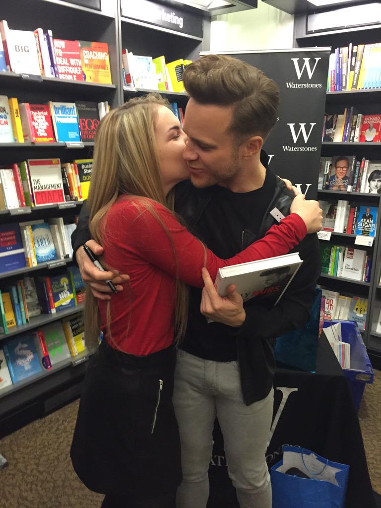 I LOVE U SO MUCH THANK YOU FOR EVERYTHING @ollyofficial 😭😭