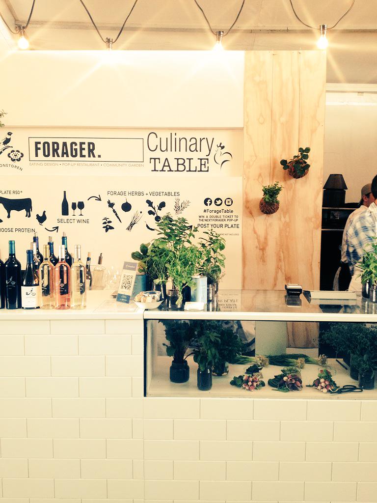 foodandhome_sa's tweet photo. Loved seeing some old favourites &amp; a few new kids on the block at @HMC_Fair #SanlamHMC #ForageTable http://t.co/VAceFlVSBq