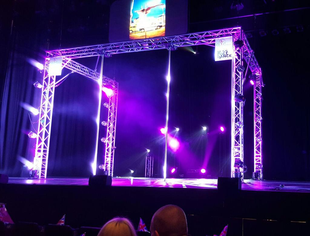 RolyPoler's tweet photo. In my seat waiting for the start of Miss Pole Dance UK π Yay! @PolePassion #MPDUK http://t.co/Q7Ih56GHQ6