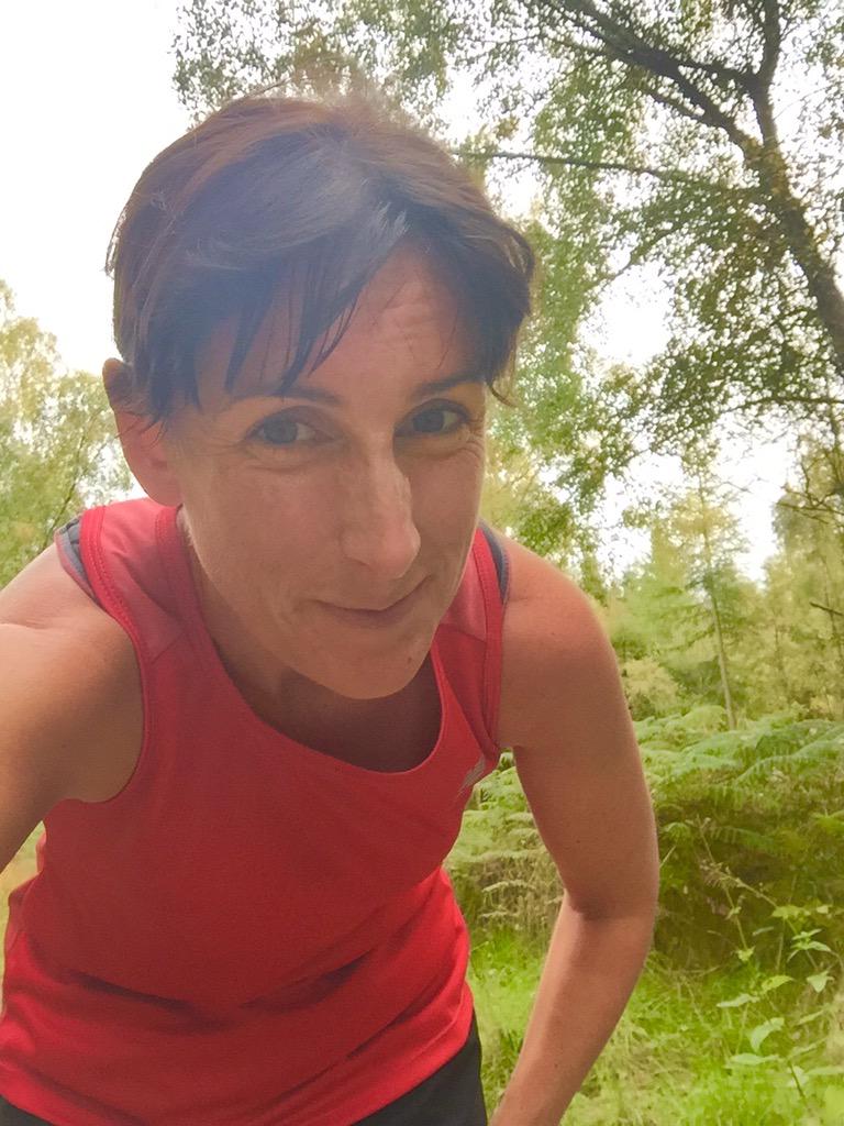 LisaLovesToRun's tweet image. Sweaty by the lakes #yearsley #crosscountrytraining