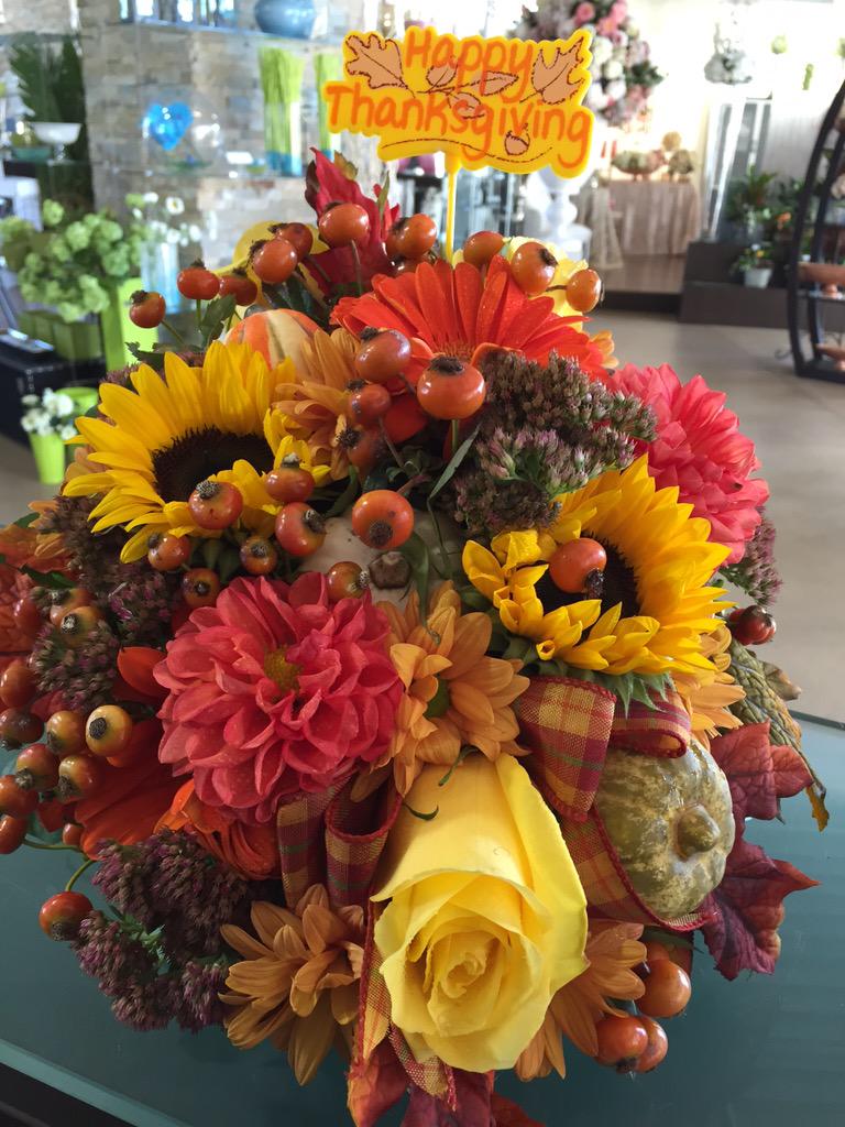 ItalFlorist's tweet photo. Wishing all our loyal customers a Happy Thanksgiving! #gobblegobble #flowers for all occasions. http://t.co/gASFeZS9J1