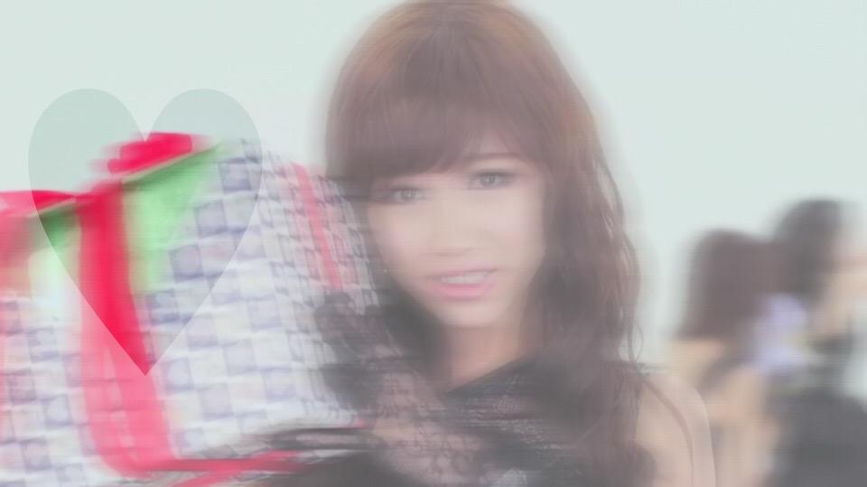 QXXIV's tweet photo. .

          恋人  我   ｻﾝ.ﾀｸﾛｰ ス

.

                 (( Rr 🎁Ff ))

.

                      背ﾉ高い  ｻﾝ .ﾀｸﾛｰス

. http://t.co/iyBIXMdb2i