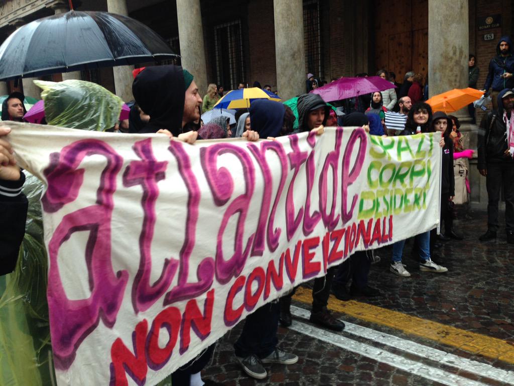 carlotta tweet media