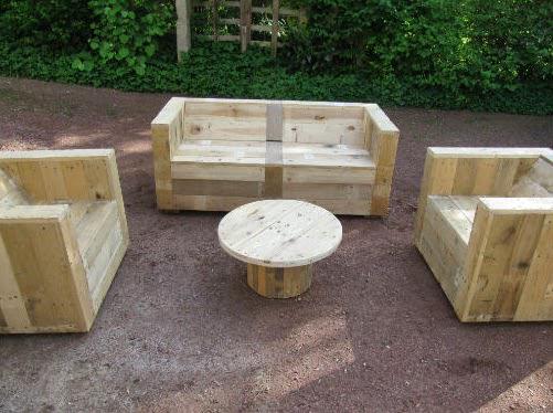 RustimueblesBgt's tweet image. 