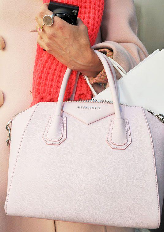 IsaacMoore_'s tweet photo. "12 Reasons Why Blush Is the New Black
Not the kind you wear on your cheeks. http://t.co/iE9v4aizIQ" http://t.co/84pTxpVkKk