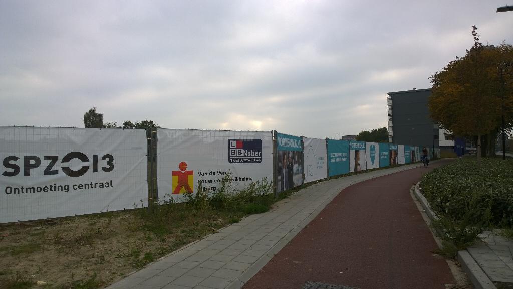 VandeVenBouw's tweet photo. En natuurlijk #Puijacker en #Vormenrijk #fietstocht medewerkers @BerenddeVries http://t.co/0y5TaEHnr9