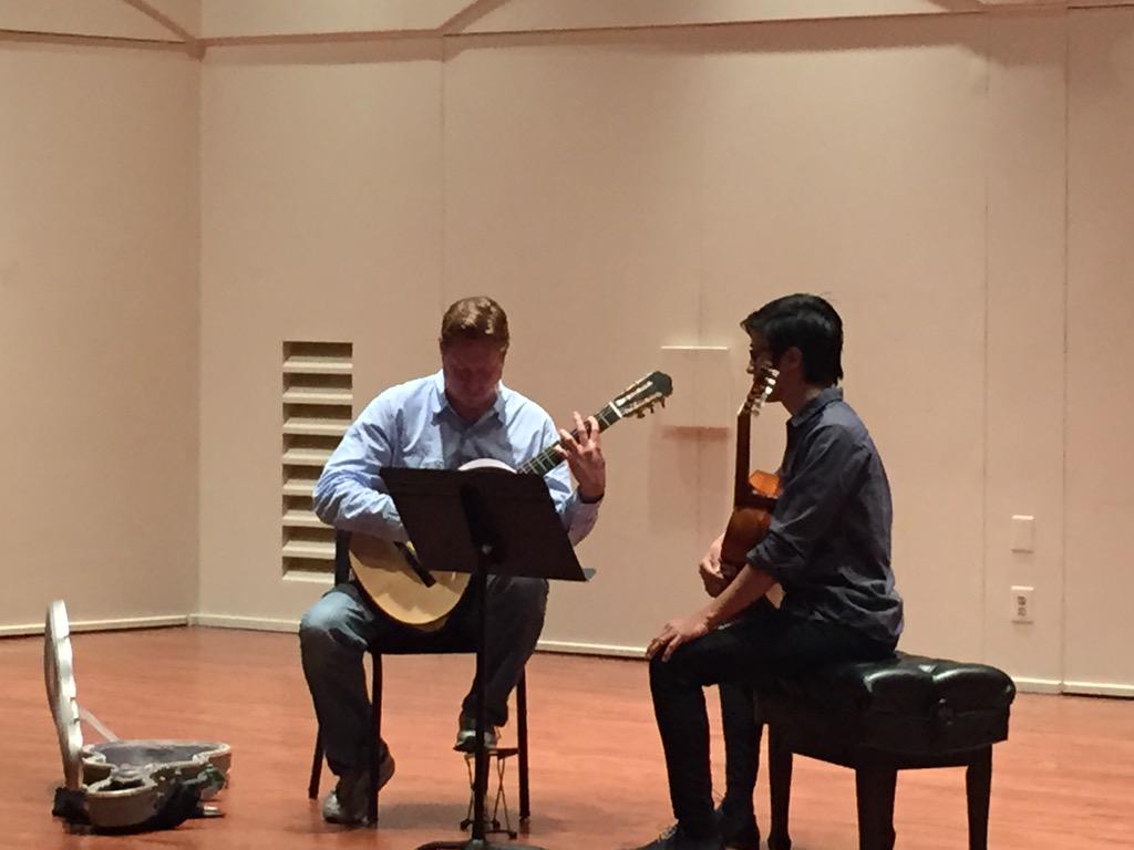 csunguitar's tweet photo. So lucky we have masterclass today w/ @JasonVieaux. He's in town doing Rodrigo w/ @NewWestSymphony. #ClassicalGuitar http://t.co/mHR83Dst1W