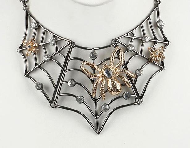 chainsly's tweet photo. Unique Halloween Spider Web Bib Statement Necklace http://t.co/rxwom4h1Z5 #necklace #jewelrytrends #Halloween http://t.co/MU1DBJl8eV
