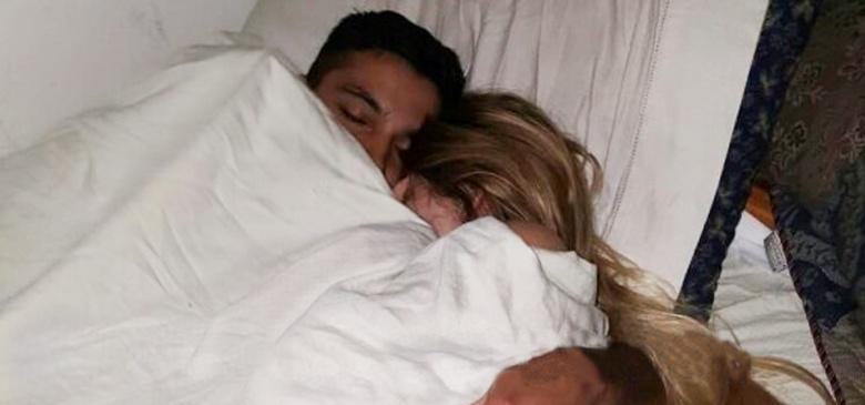 primiciasyacom's tweet photo. Romina Malaspina y Eloy Lanzelotta durmieron juntos

--> http://t.co/7XiZZtny5s http://t.co/nnTadWYFq7