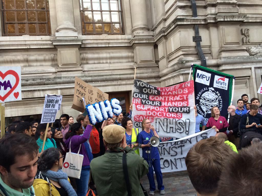 Gayani Jayasooriya (@gayanijay) on Twitter photo .<a href="/nhsemployers/">NHS Employers</a> oh no! You've done it again! We wanted to talk abt #juniorcontract & u didn't bother showing up .<a href="/nhsemployers/">NHS Employers</a> oh no! You've done it again! We wanted to talk abt #juniorcontract & u didn't bother showing up