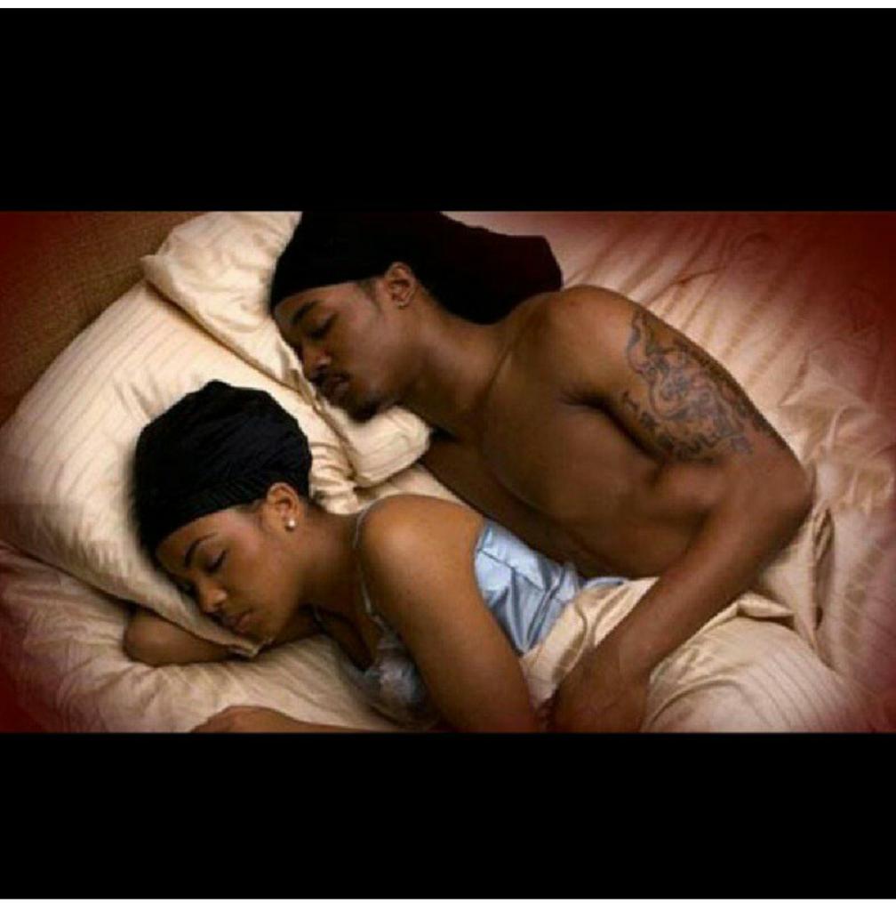 ProsodiJ's tweet photo. a couple that waves together, stays together #RelationshipGoals  #DuragHistoryWeek http://t.co/QL8XjdaZ96