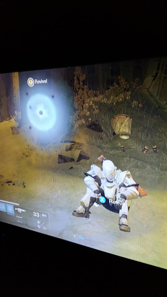 QuodronsEye's tweet photo. Just me and my buddy hunting for Calcified Fragments http://t.co/PEgIbYrOts