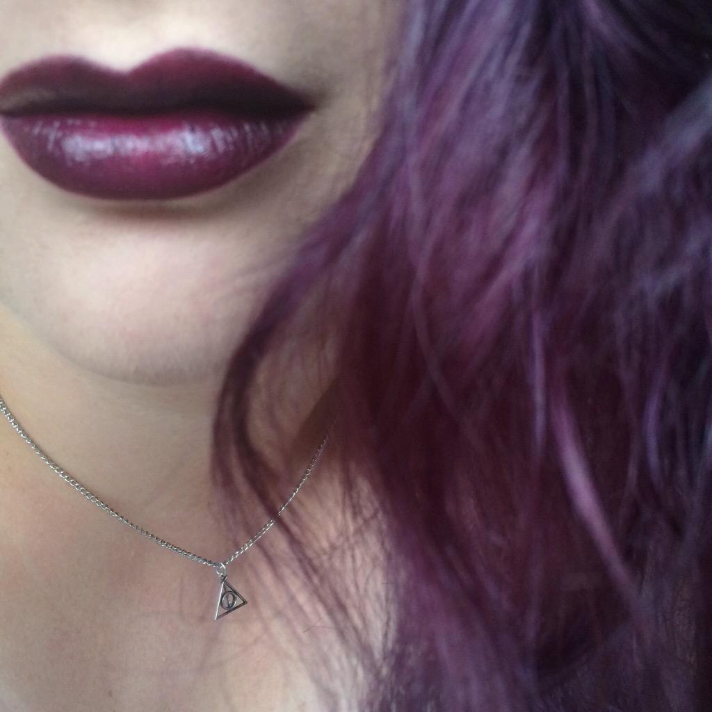wearecmw's tweet photo. Lips: #MACRebel #NARSTrainBleu | Hair: #PravanaVivids 😈 #lotd #lipstick #purplehair #vamplips #bblogger #motd http://t.co/VCBolzXAuc