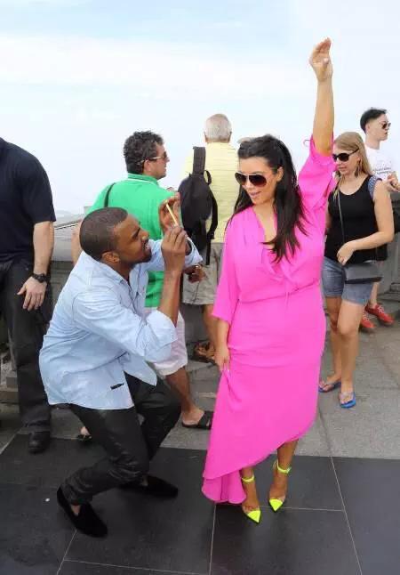 TimidChick's tweet image. dating me be like