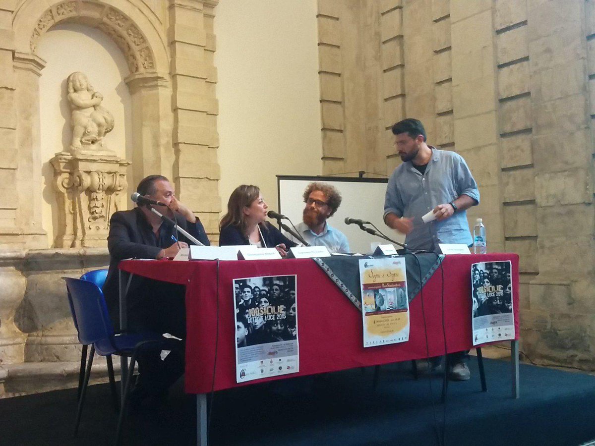 ...on air <a href="/StartupMessina/">Startup Messina</a> e <a href="/Naxoslegge/">Naxoslegge</a>  e #FareInnovazione...#avaiava #100sicilie