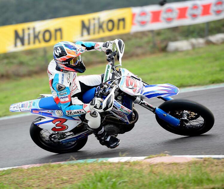 Max Biaggi wearing <a href="/neoxvision/">NEOX vision</a>! 💙✨ <a href="/maxbiaggi/">Max Biaggi</a>