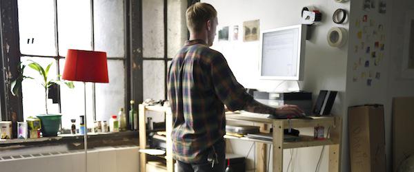 hootsuite's tweet photo. Do these 5 things on your first week on the job as a social media manager, and WOW your boss: http://t.co/3du56esFG0 http://t.co/vlKJxIIS4T