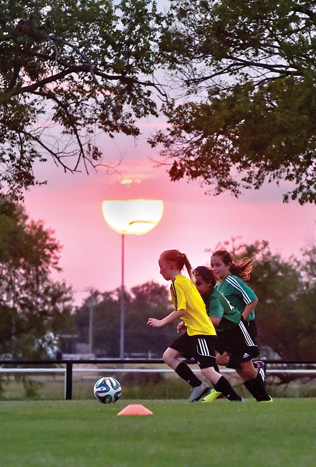 405Mag's tweet photo. The ballot is Oct. 13 for Norman residents; read up and decide about @NormanForward: http://t.co/ZQ6X9Ja7DA #sliceok http://t.co/qZoDQIANRO