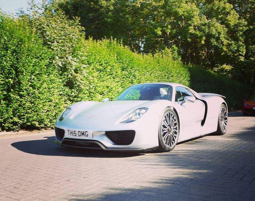 EddiesTPWorld's tweet image. Some nice cars and equally nice numberplates on display at #hypermax on Saturday.