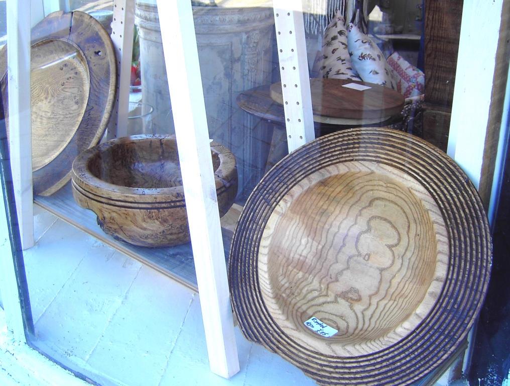 artygardener's tweet photo. wood turner Paul's beautiful hand-turned plates &amp; bowls for sale at Artisans Corner! @artisanspenarth @ShopLocal_ http://t.co/sTCLuQe0sZ