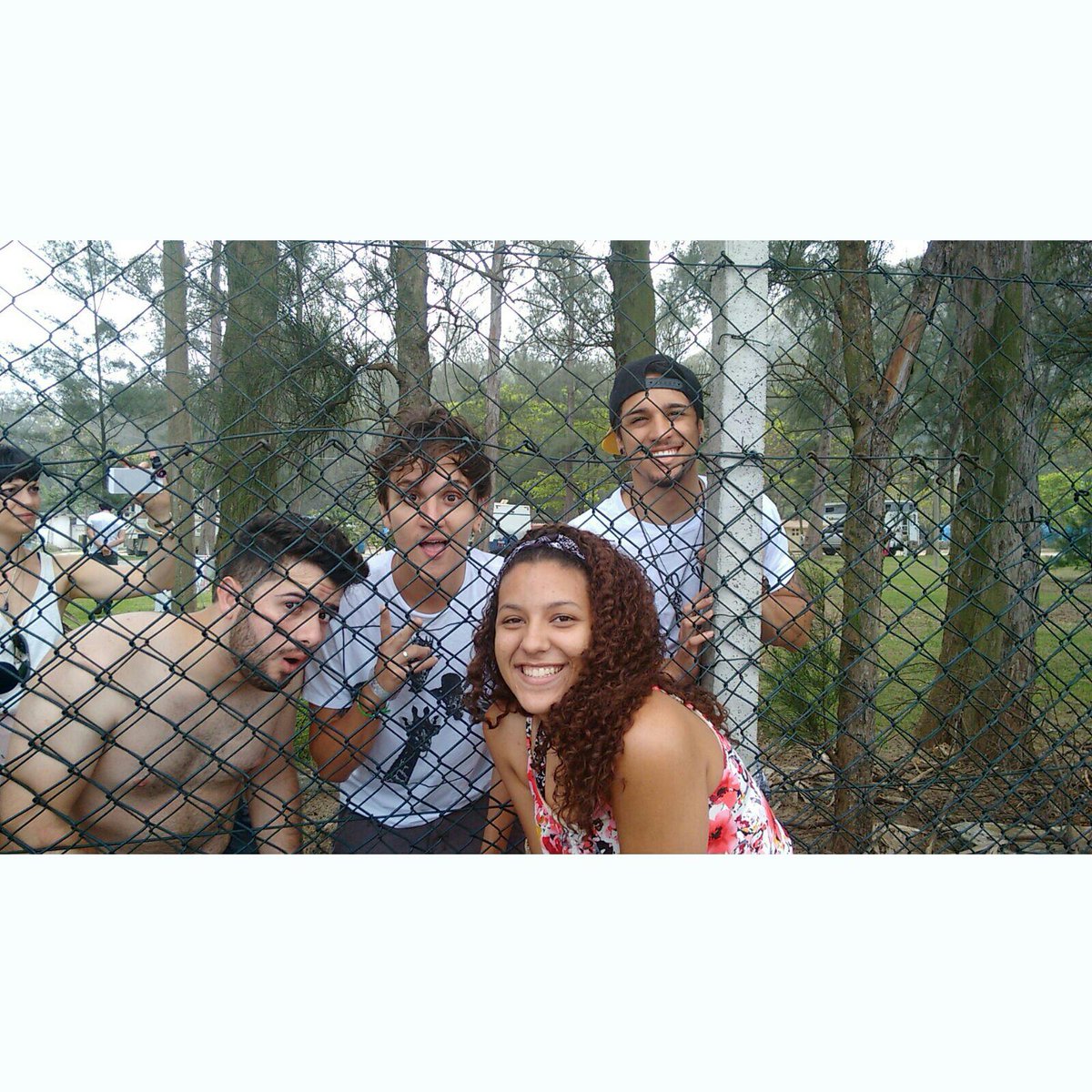 vixigueiredo's tweet photo. Tomei tanto no cu em 2014 e olha o que Deus guardou pra mim esse ano http://t.co/8jqiwZnYfe