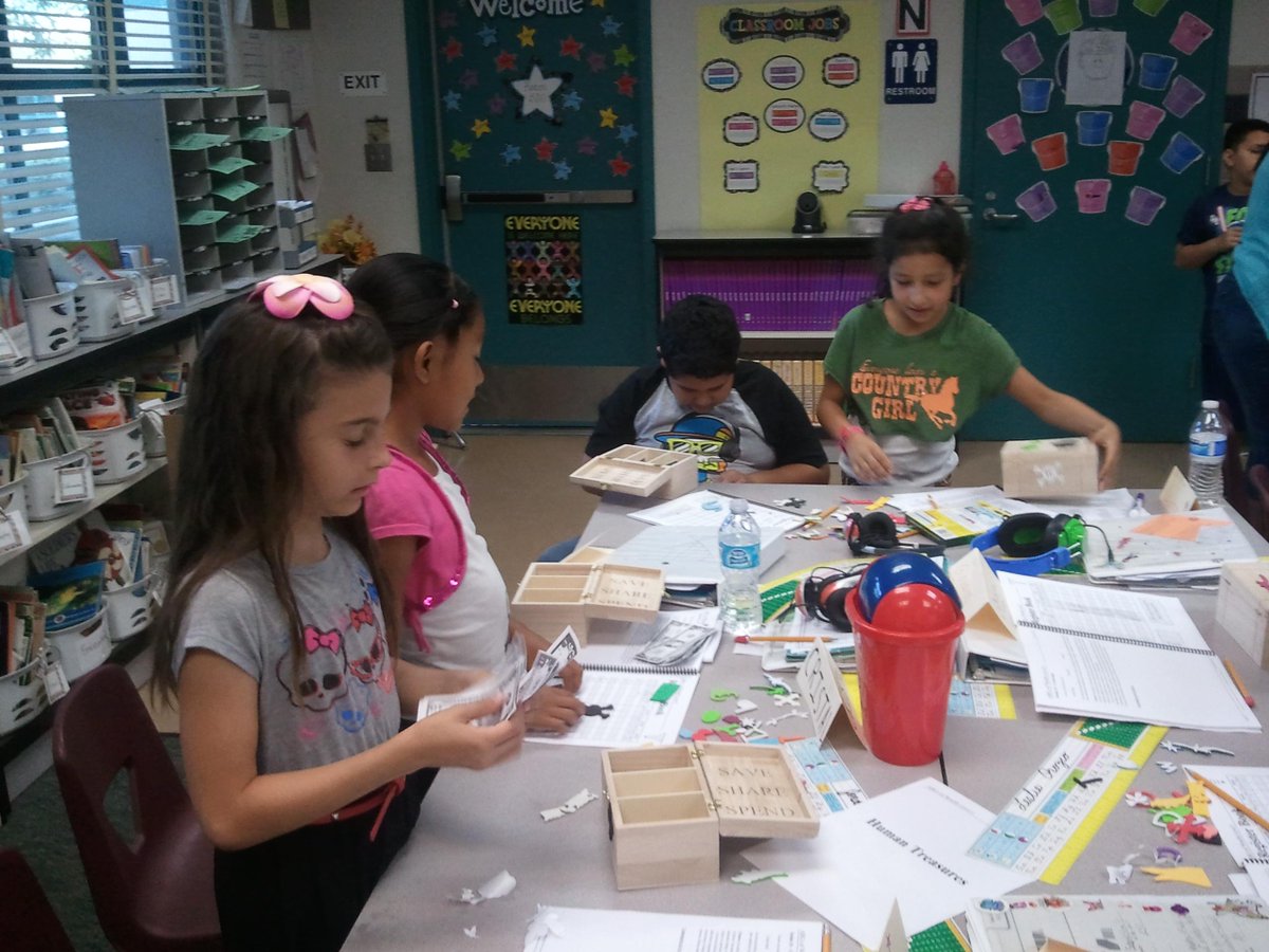 MindTreasures's tweet photo. Our Fall classes will begin this week. Come and see what we do if you are ins SD. Details: http://t.co/aFfwQtMXbL http://t.co/1socU6sQua