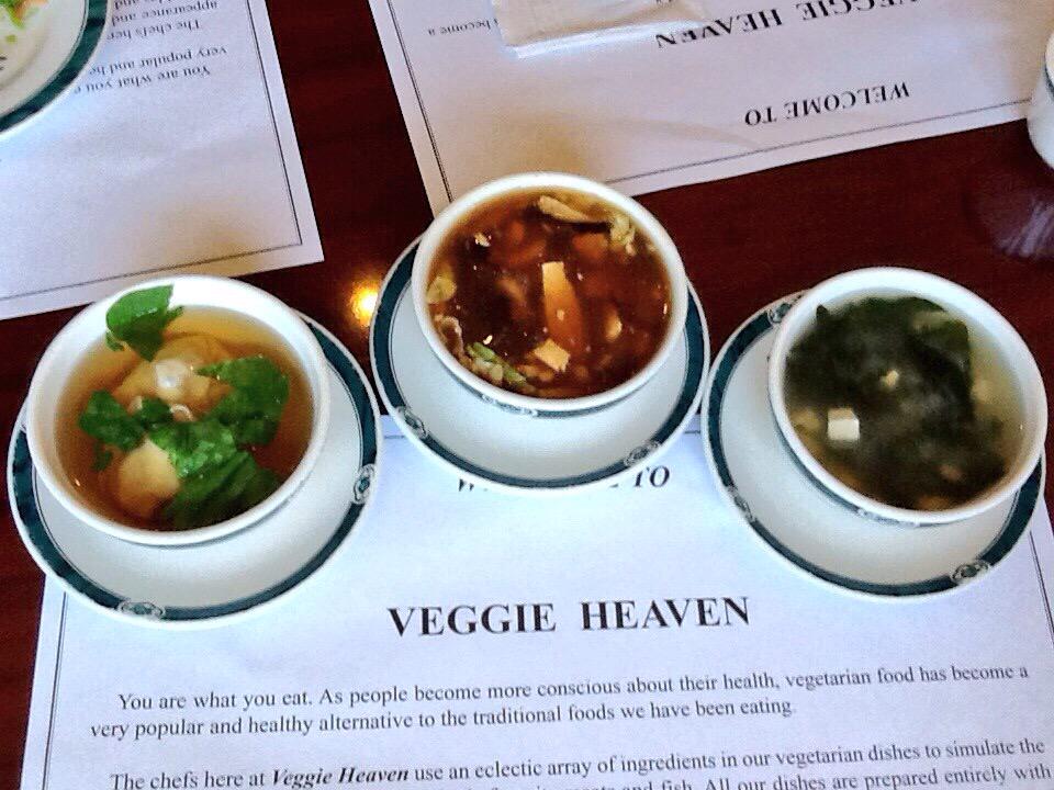 SpaofSpa's tweet photo. @vheaventeaneck #lunch looks like this #foodie #deli #ceo #actors #health; #SpringRolls or #Soup &amp; #endlessTea &amp; ..https://t.co/TcC7vNoy31