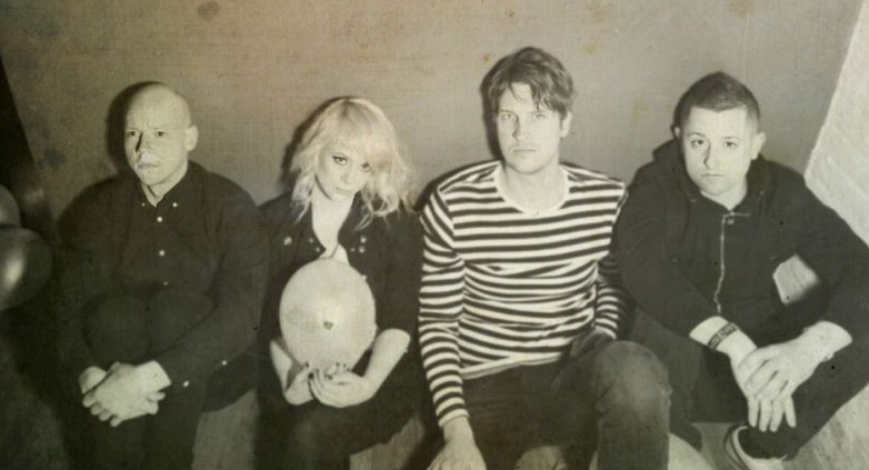 consequence's tweet photo. Check out Brooklyn outfit @Grassfight's jangly new song "Breaking Up Pigeons": http://t.co/o94Zysw3mi http://t.co/37gA2oKXlb