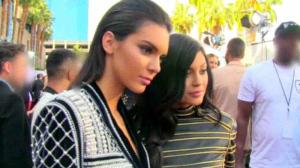 POPFIXtweets's tweet photo. Kendall Jenner Ditches Sister Kylie On Red Carpet While Kris Struggles To Cope With ... - http://t.co/O7zhNRHk1K http://t.co/jKozTWkQGX