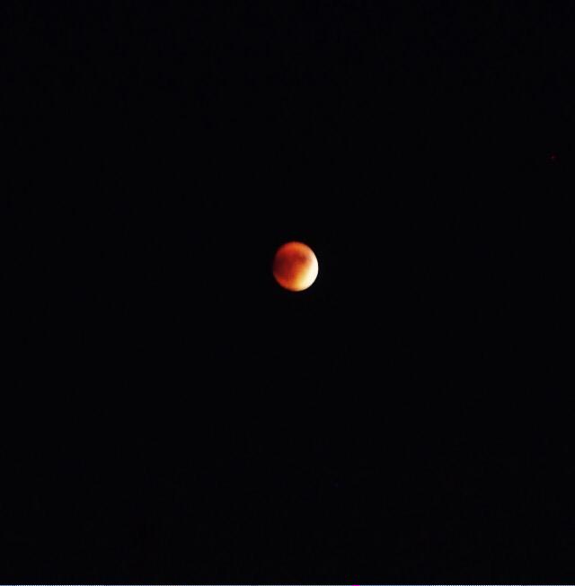 #SuperBloodMoon last night from #COSprings #coloradosprings #Colorado #photography #moon #mooneclipse ❤️ #beautiful 🚀