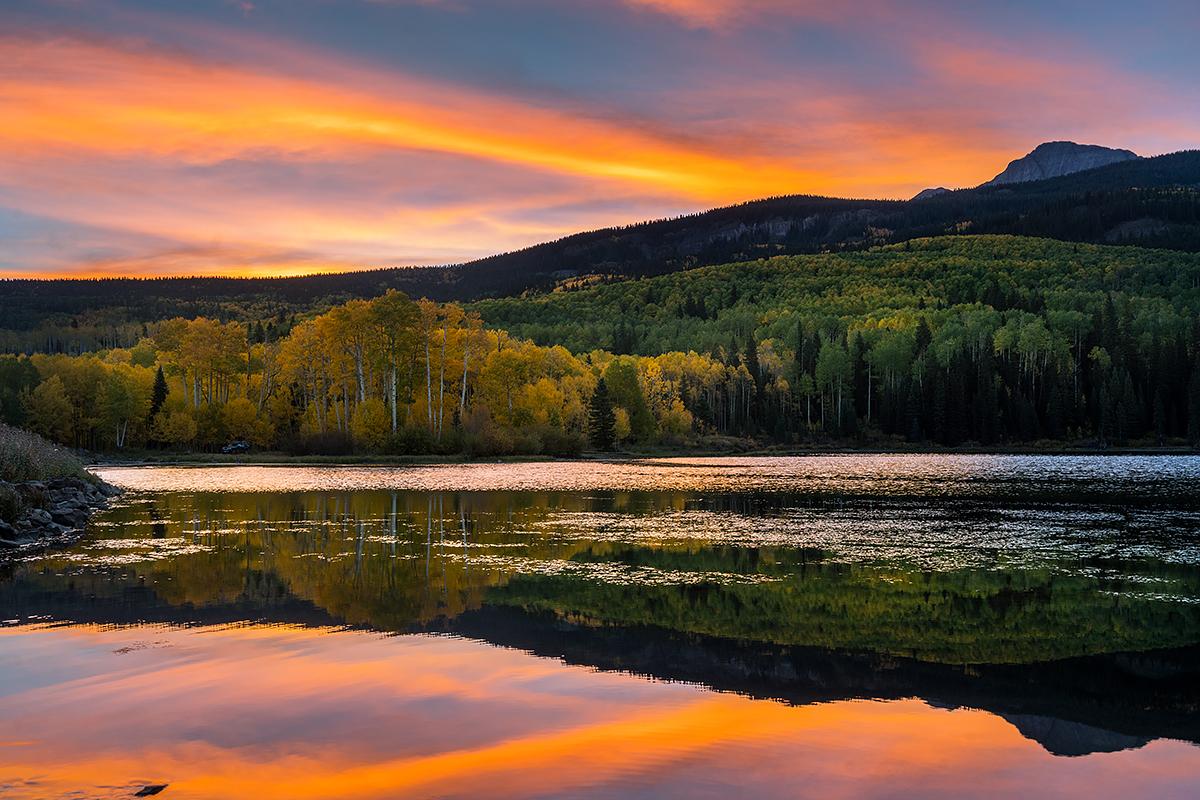 wxgerminator's tweet photo. Priest Lake near #Telluride by Ryan Bonneau &amp; Jumbo Campground on #GrandMesa by Heidi Rasmussen #WesternSlope #CoFall http://t.co/8UCQBcFVrV