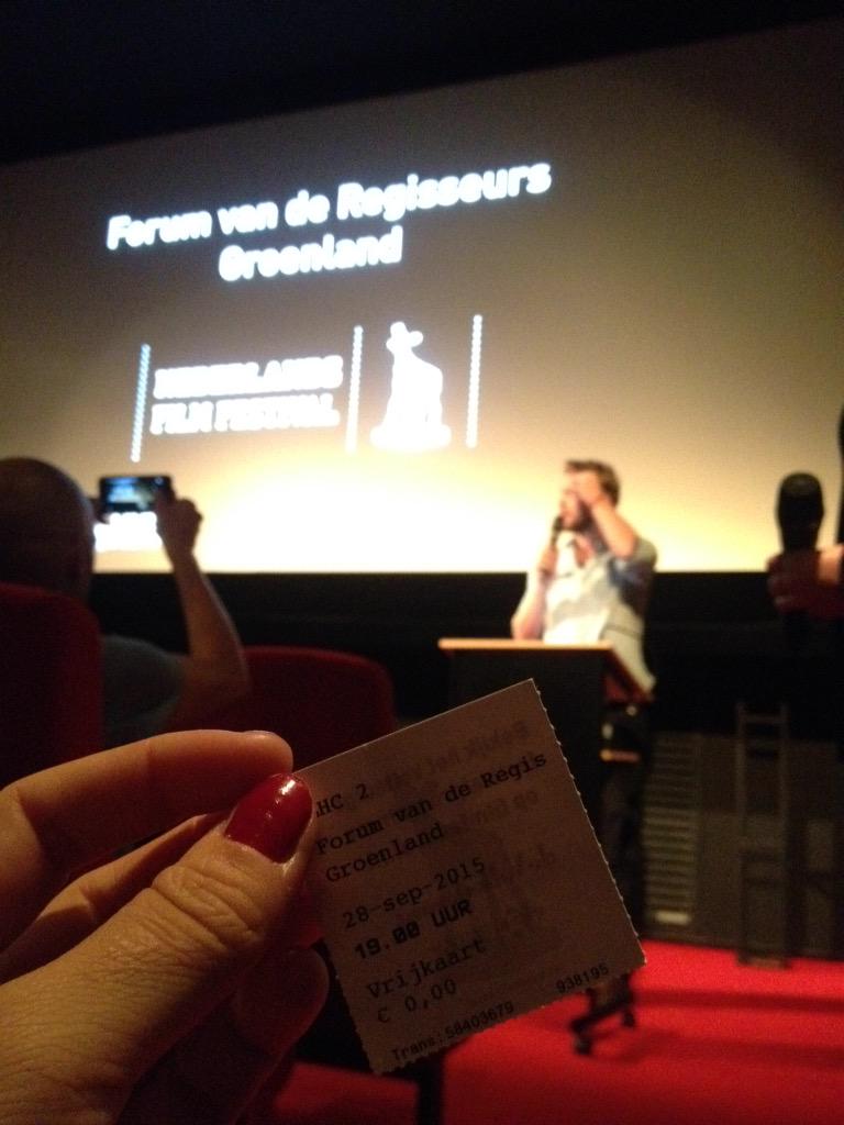 ForumvdReg's tweet photo. Het is zover! @PhilipHuff vertelt het verhaal ZIJ. "Zij woonde in een oud schoolgebouw.." http://t.co/mtZ5lK9g8u