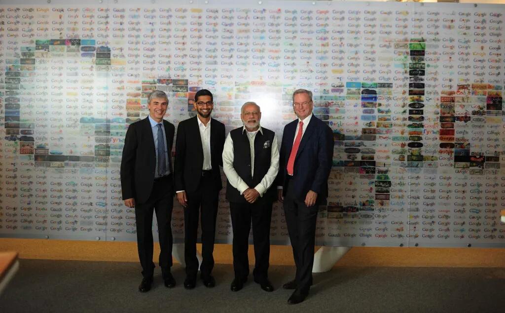 nj_nishant's tweet photo. सेक्युलर टाइप लोग ना देखें । @narendramodi #ModiAtSAPCenter #ModiInSiliconValley #ModiAtFacebook #ModiAtGoogle http://t.co/nVtfS2Aedj