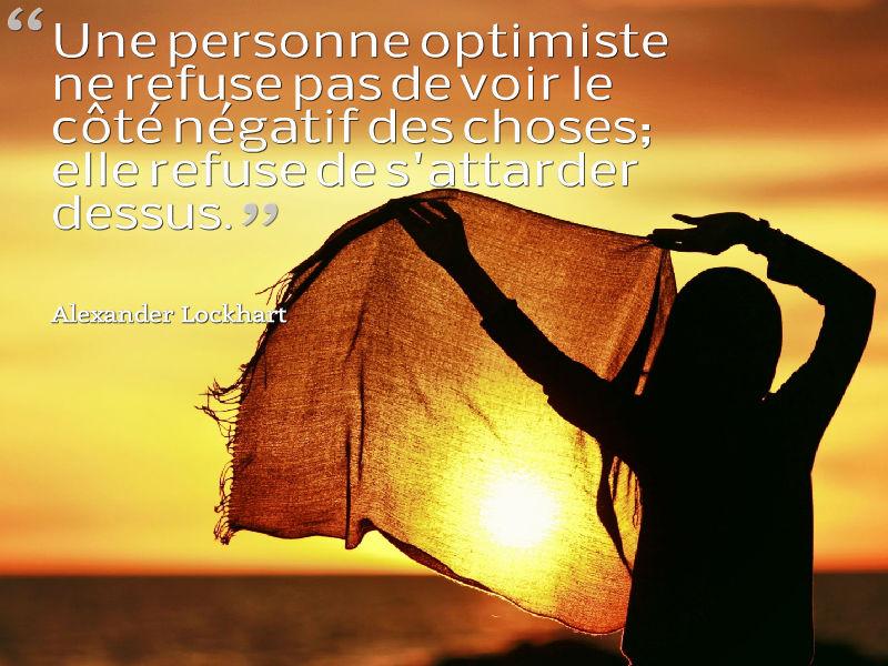Newelly_Blog's tweet image. "Une personne optimiste ne refuse pas de voir le côté négatif des choses ; elle refuse de s'attarder dessus."