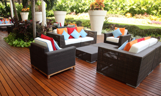 DesignDivva's tweet photo. These 3 modern furnishings are the perfect way to liven up your outdoor space http://t.co/vrQdkyoXhE http://t.co/126yN1s6lD