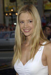 Happy Birthday to Mira Sorvino (48) 