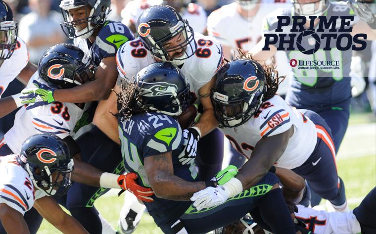 ChicagoBears's tweet photo. Photos from the #Bears Week 3 match-up at CenturyLink Field in Seattle. 

📷: http://t.co/e2NFQHOX3s http://t.co/nqm6xQwDr0