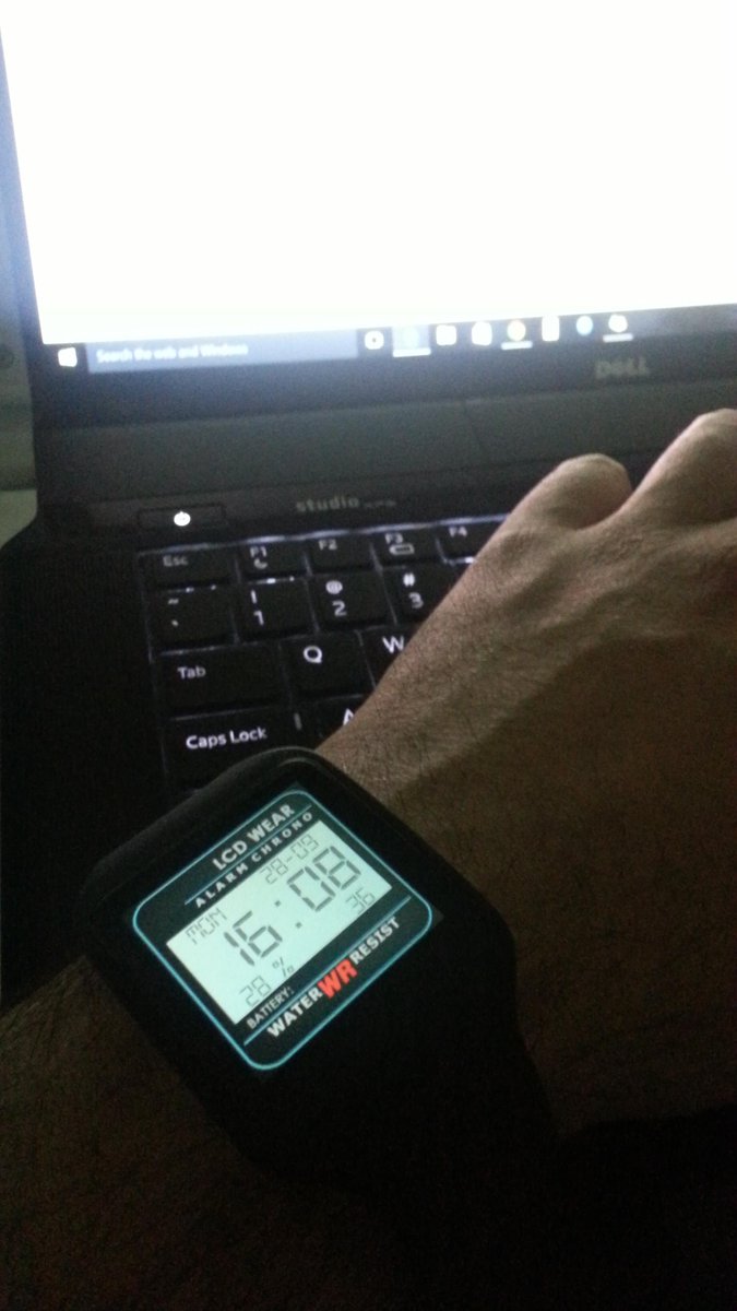 SmartWatchCity's tweet photo. I made my £200, 2014 Smartwatch look like a £20 1980's LCD watch. Cool.....
#smartwatch
#smartwatches
#smartwatchcity http://t.co/cJAAm8Gh3N
