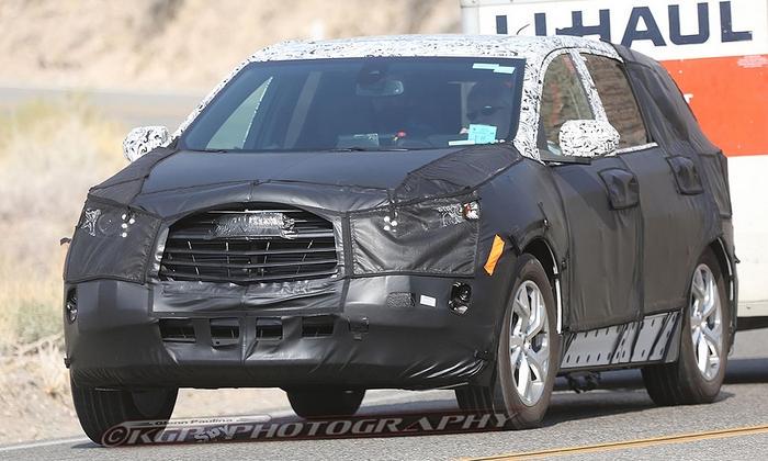 ChampionChevyTN's tweet photo. Chevrolet's next-gen Equinox will be lower, sleeker - http://t.co/nTNJJXb4I6 http://t.co/VCS08Eo448