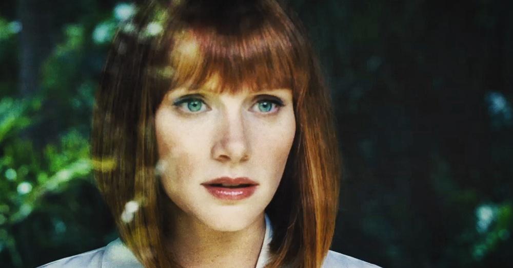 BDHnetwork's tweet photo. Bryce Dallas Howard as Claire Dearing #jurassicworld http://t.co/KopCx1vyDG