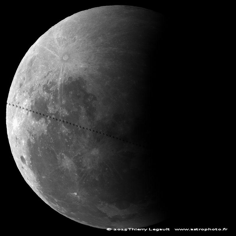 microsiervos's tweet image. Algunas fotos del eclipse de superluna de septiembre de 2015 #Ciencia microsiervos.com/archivo/cienci…