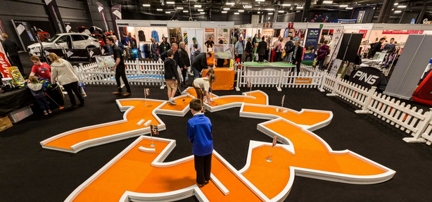 LondonGolfShow's tweet photo. 5 reasons to attend this year’s @LondonGolfShow!
https://t.co/YB4IkWjlJF
#GetInTheZone
#LGS2015 https://t.co/IkQ4ACwnl4