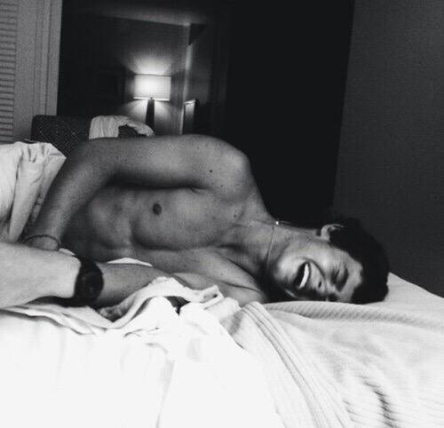 luciferpscgdr's tweet photo. - you make me smile. http://t.co/yAjjbP8PBF