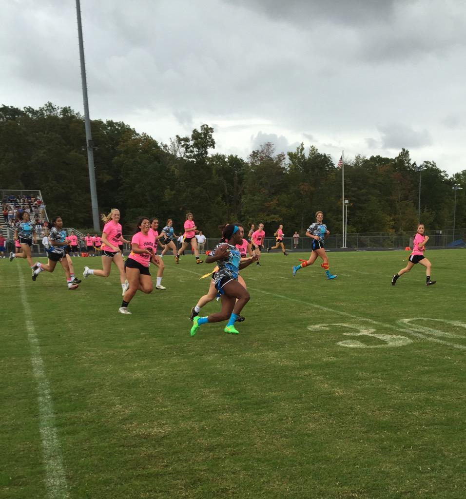 Bre_mitch27's tweet image. So excited that we won our powder puff game again! #2touchdowns