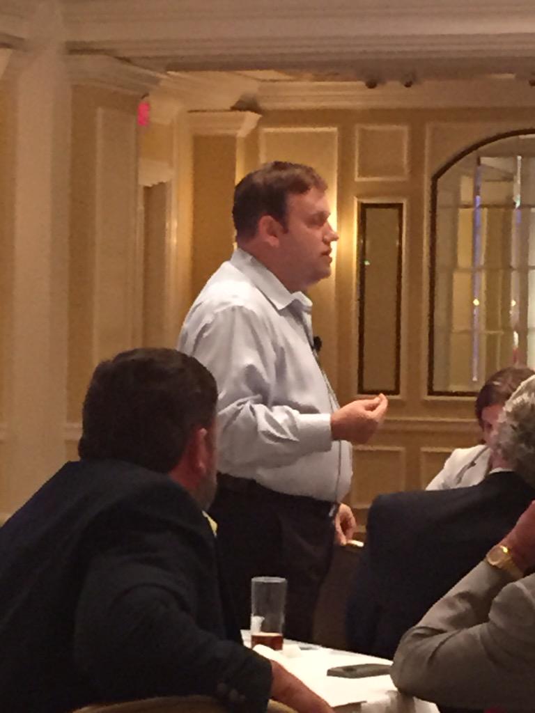 AGCChapters's tweet photo. .@FrankLuntz to @AGCofA at #NCLC2015: "This highway bill is driving me nuts. It should be driving you nuts!" http://t.co/WvBcPXaweM