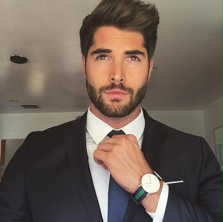 TateAndMiles's tweet photo. Nick Bateman: "Miles Archer is digging these Daniel Wellington Watches" #UglyLove https://t.co/h365gRqMeI http://t.co/CdLAtBhUKw