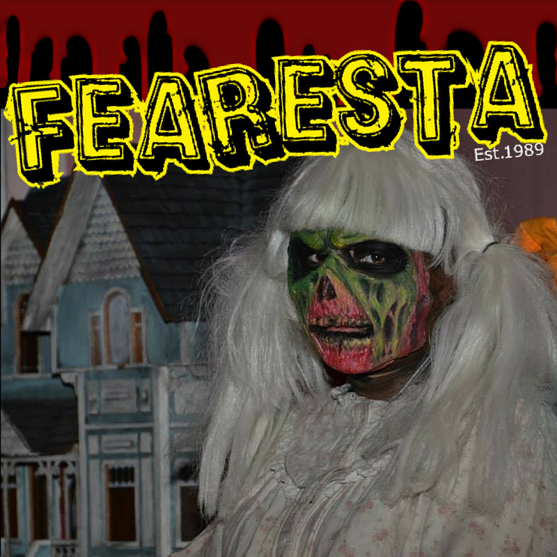 FEARESTA's tweet photo. Did you Scream at #FEARESTA last weekend? #TagAFriend that you want to bring back with you. #SanAntonio #Texas http://t.co/SN9aAs9ruw