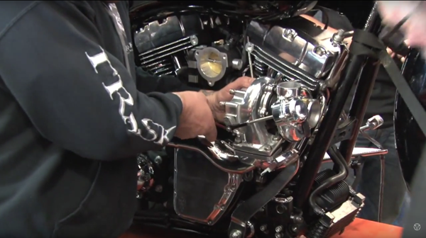TheChip's tweet photo. Check out this #motorcycle #modification anyone can install.  http://t.co/AQBn9lEieZ @Trask_Turbo #RoadKing http://t.co/30X7WcdVxi