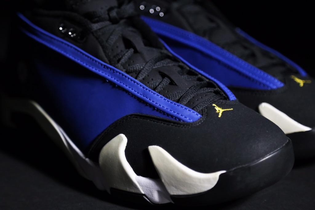 SneakerPics23's tweet photo. The Laney 14's return Saturday at @RUVILLA http://t.co/BudvDsrdwD