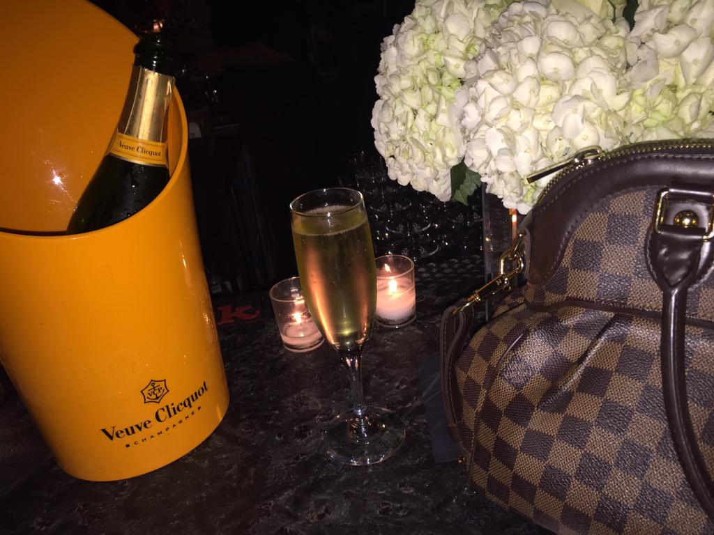 posh_experience's tweet photo. The other nite #miami nights http://t.co/mcLhrSAWb0